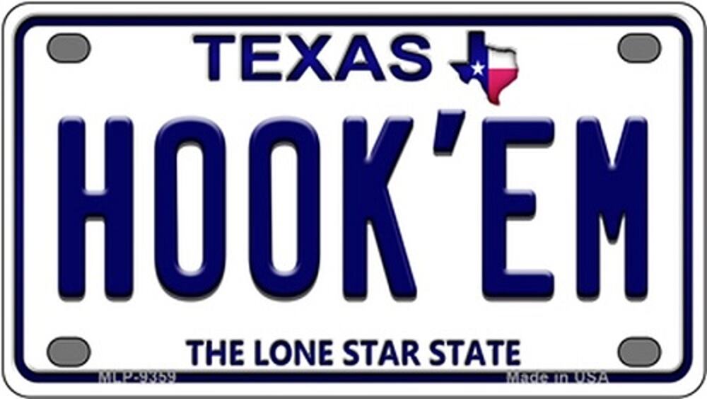 NCAA Texas Longhorns Metal License Plate Auto Hook Em Truck Sign New Bevo UT